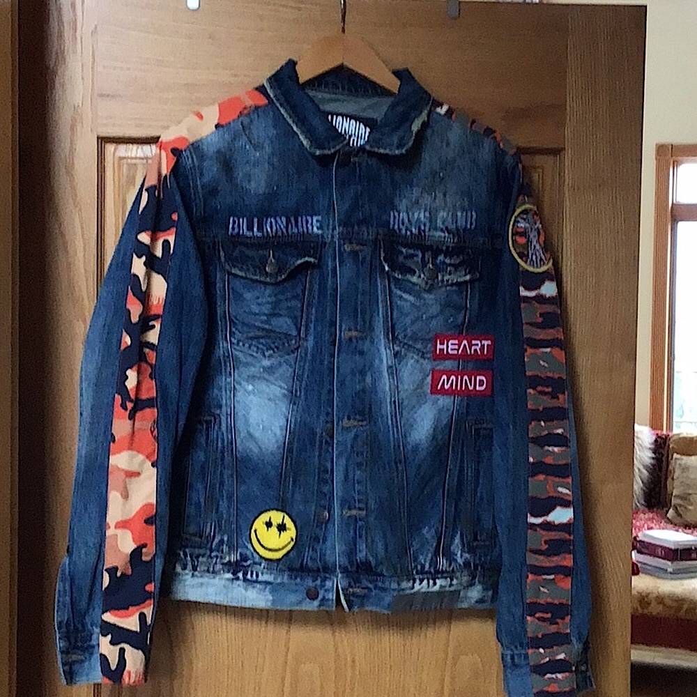 BILLIONAIRE BOYS CLUB JEAN JACKET IN SIZE M.